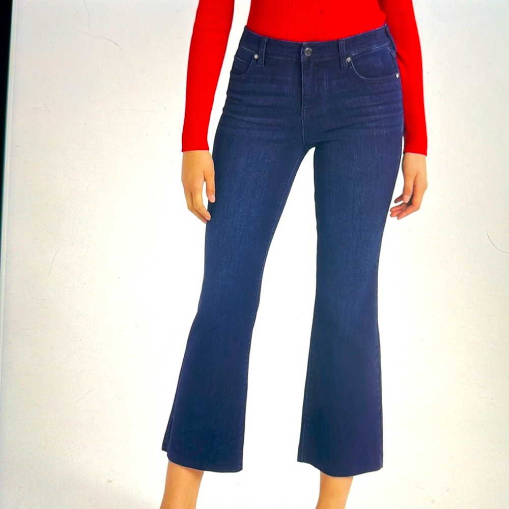 Liverpool Hannah crop flare jeans like new dark wash stretch Size 6